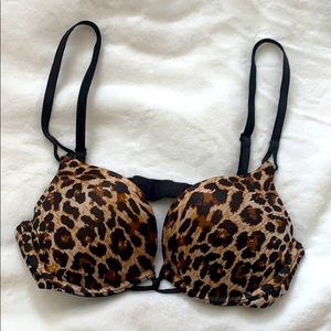 Victoria Secret Bra 32B